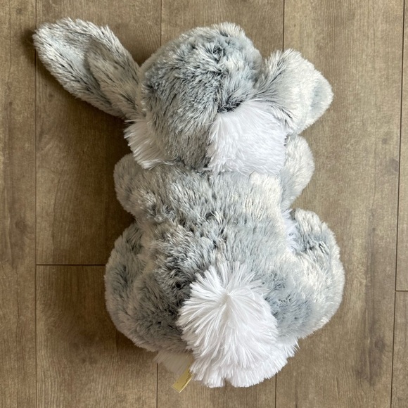Stuffed Rabbit Bunny Large Ultra Plush Children’s Stuffed Animal 2023 Easter - Picture 11 of 12